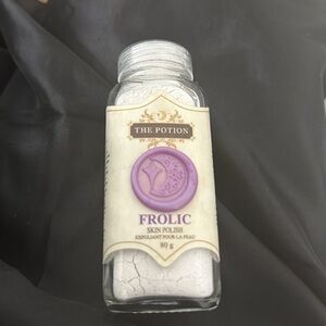 The potion masters Frolic Skin polish​